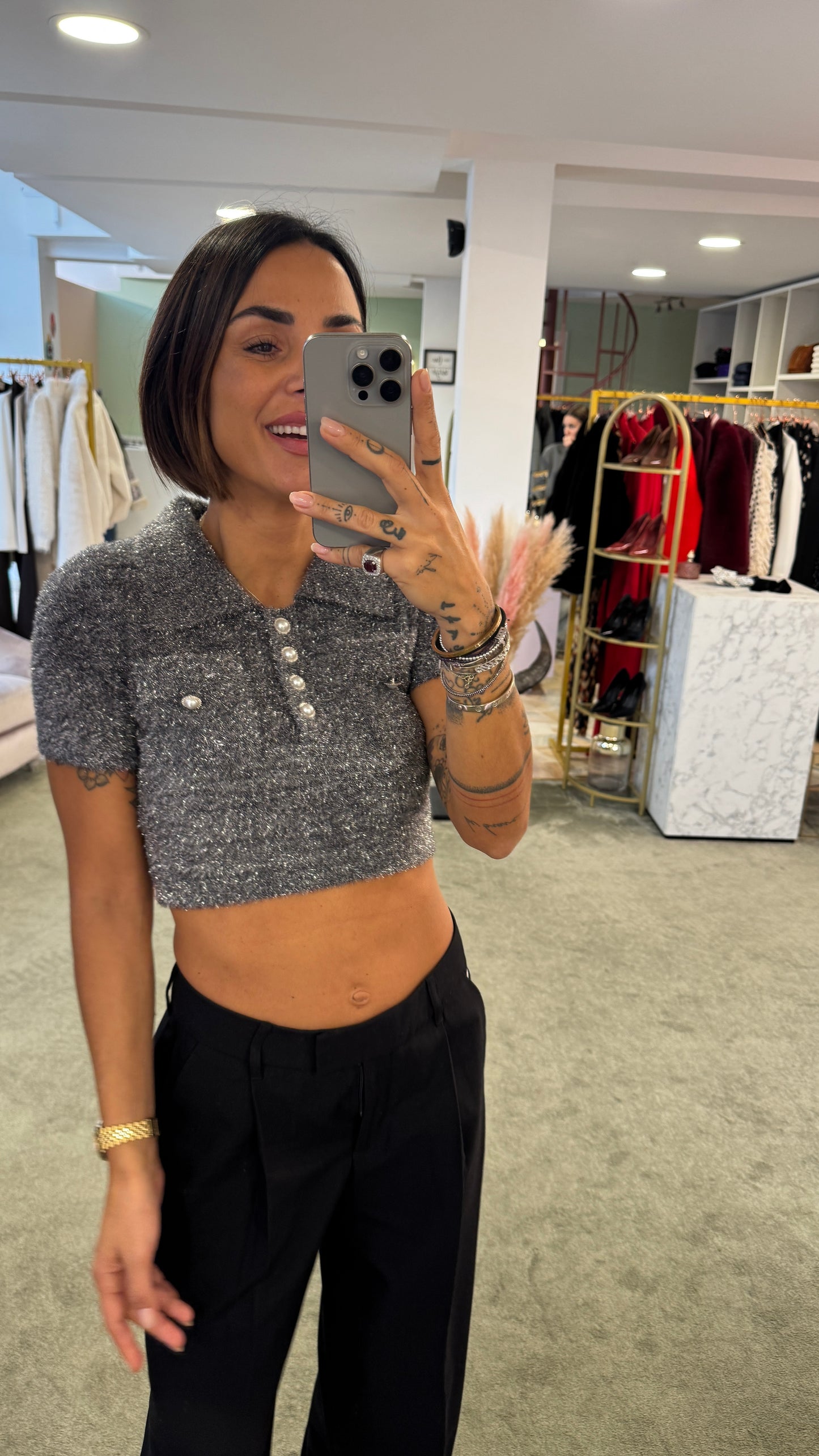 Maglioncino polo crop grigio argento glitter