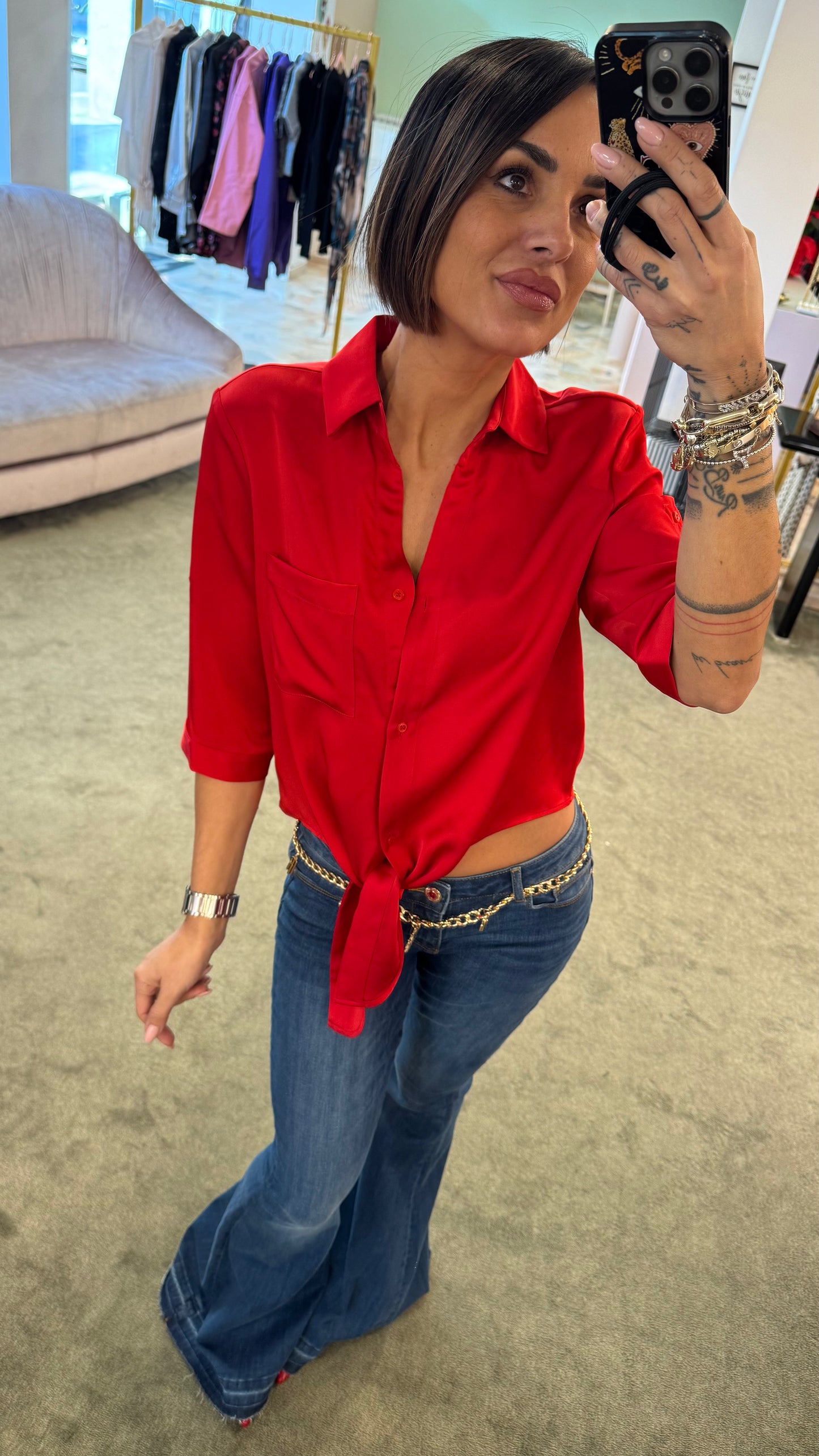 Camicia rossa in satin con nodo fr