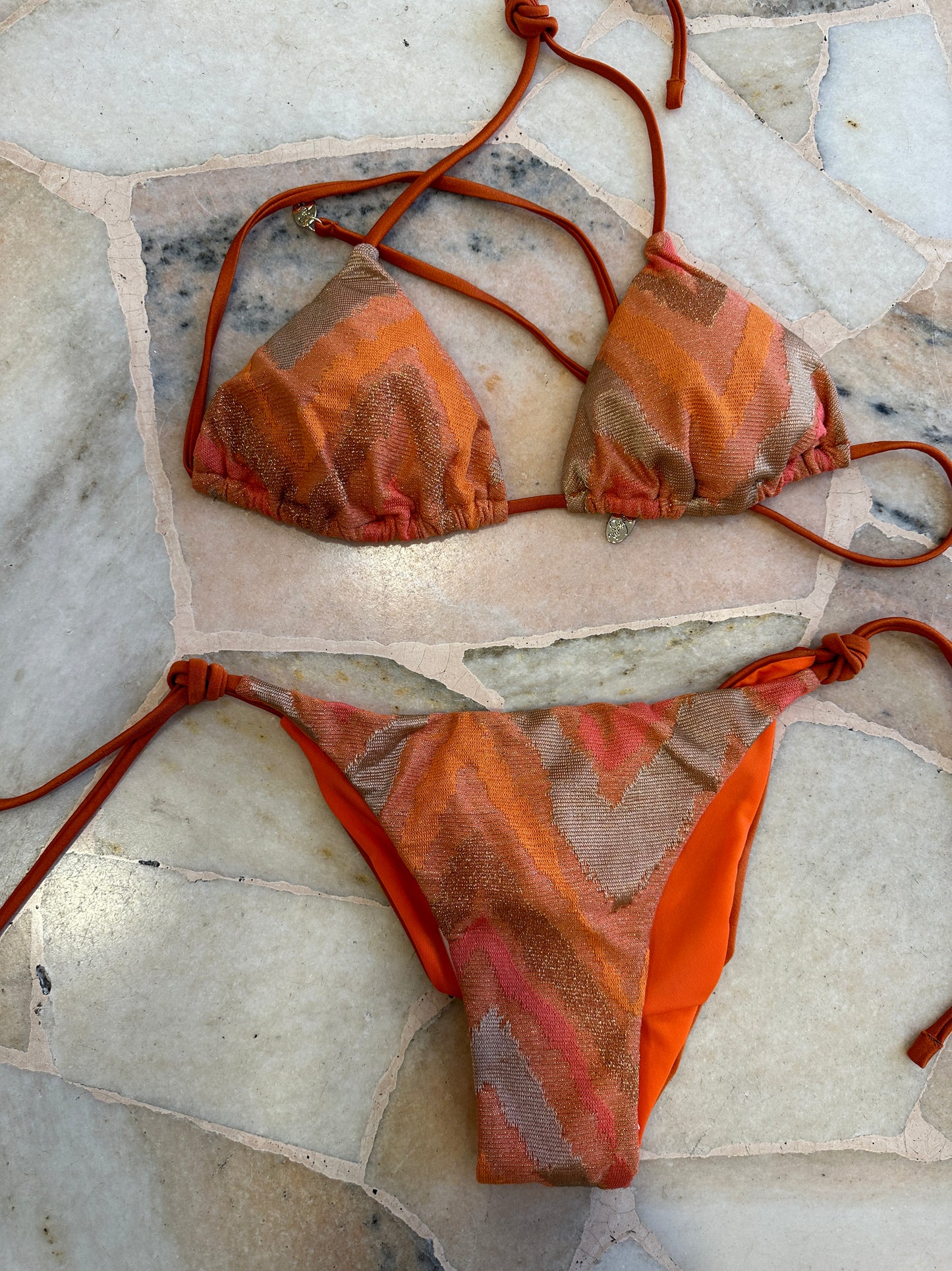 Bikini triangolo fantasia arancio lurex